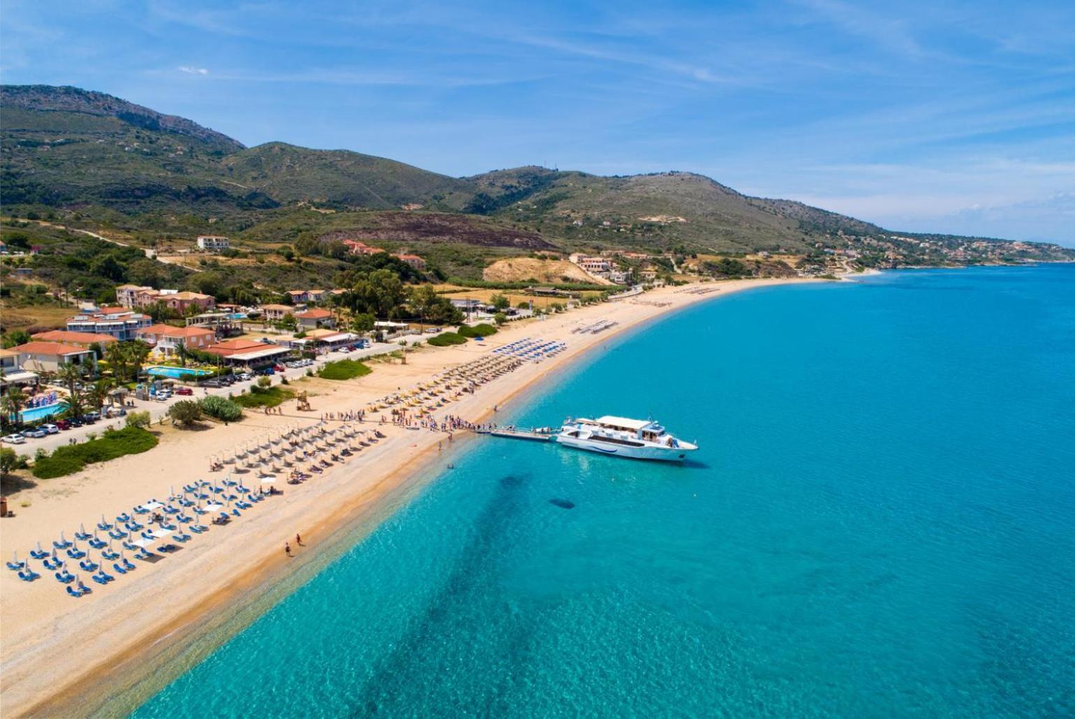 Villa Fedra Poros  Екстериор снимка