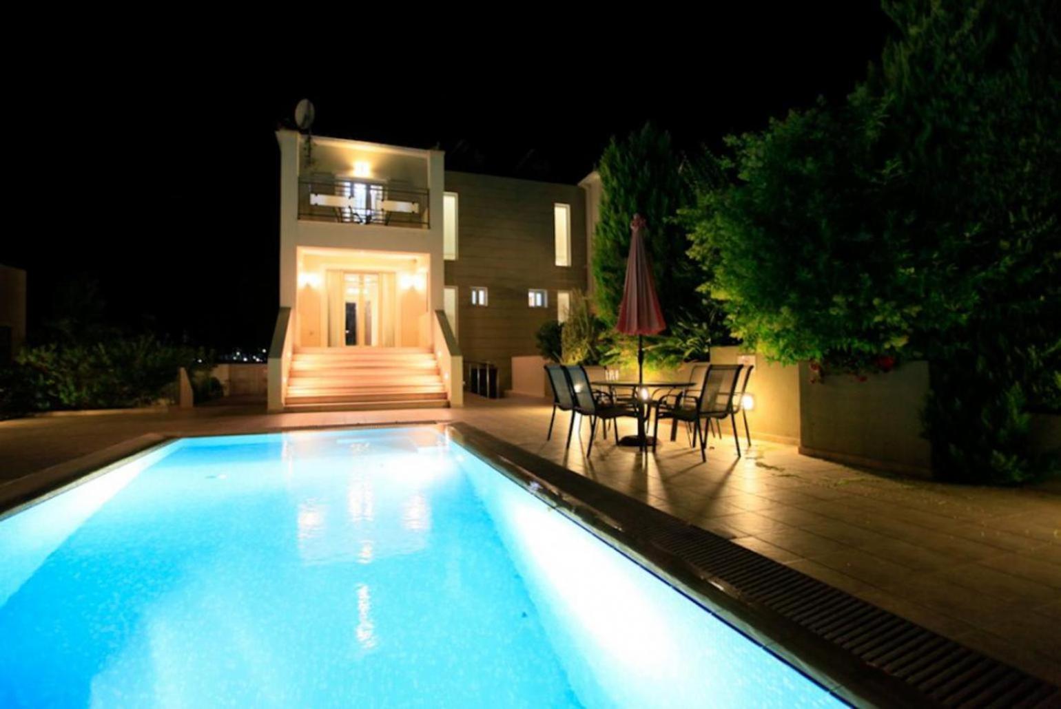 Villa Fedra Poros  Екстериор снимка